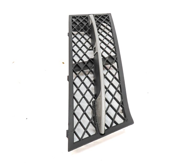 Thumbnail 3: 11-13 BMW 528i 535i 550i (F10) RIGHT FRONT PASSENGER LOWER BUMPER VENT GRILLE