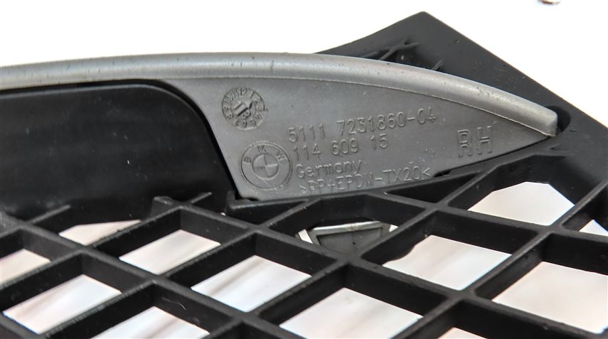 Thumbnail 7: 11-13 BMW 528i 535i 550i (F10) RIGHT FRONT PASSENGER LOWER BUMPER VENT GRILLE