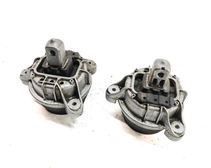 2013 BMW 535I (F10) 3.0L (N55) LEFT & RIGHT ENGINE MOTOR SUPPORT MOUNT SET/2