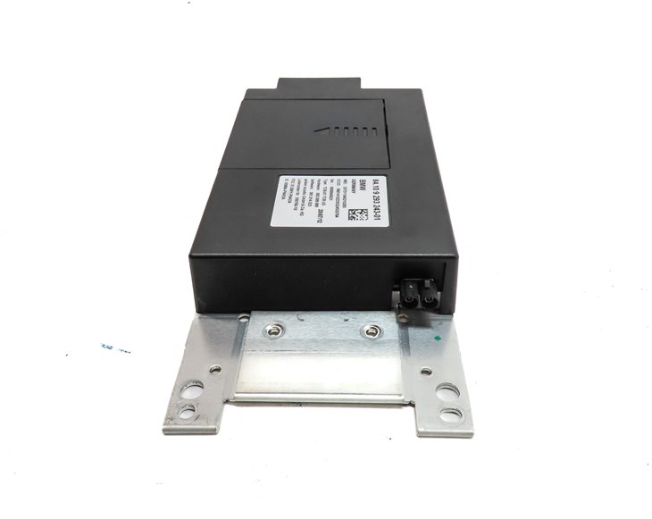 Thumbnail 3: 2013 BMW 535I (F10) TELEMATICS COMMUNICATION CONTROL MODULE
