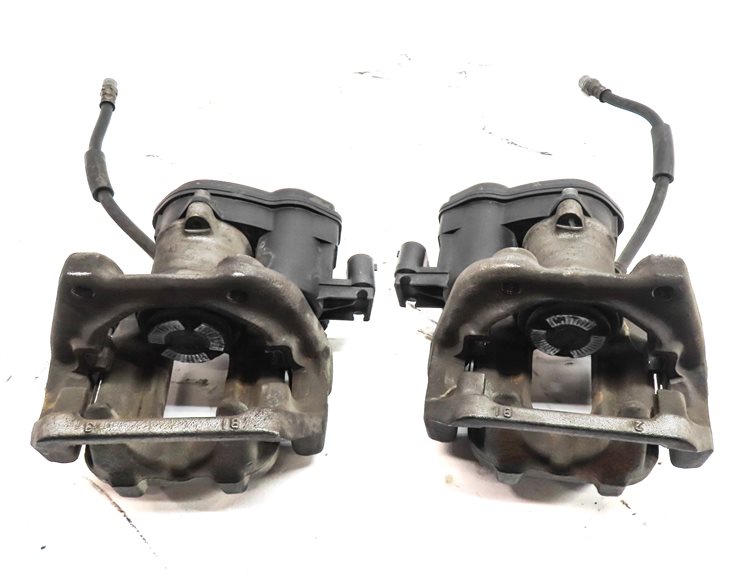 Thumbnail 7: 2011-2019 BMW 535i 550i 640i 650i (F06 F10) REAR LEFT & RIGHT BRAKE CALIPER SET