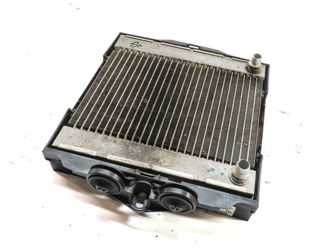 11-19 BMW 535i 535iGT 640i 740i (F01 F06 F07 F10) 2.0T 3.0L AUXILIARY RADIATOR