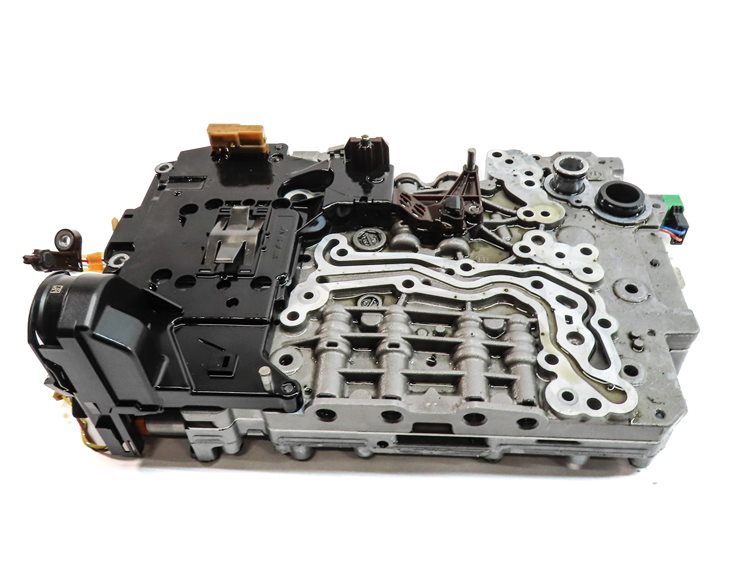 Thumbnail 6: 13 BMW 535iGT 535i (F07 F10) 8HP-45 AUTOMATIC TRANSMISSION VALVE BODY w/OIL PUMP