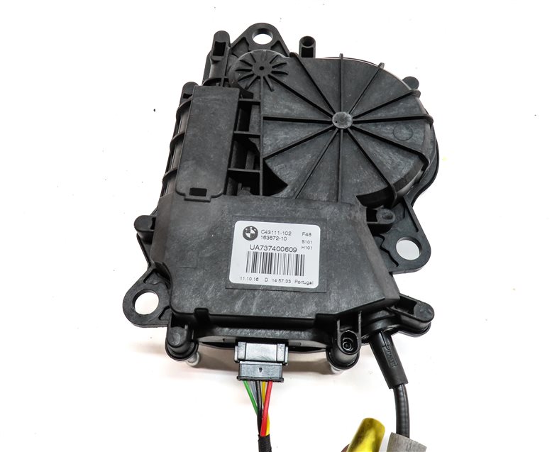 Thumbnail 8: 2017 BMW X1 (F48) REAR TRUNK LIFTGATE HATCH LID LOCK LATCH ACTUATOR