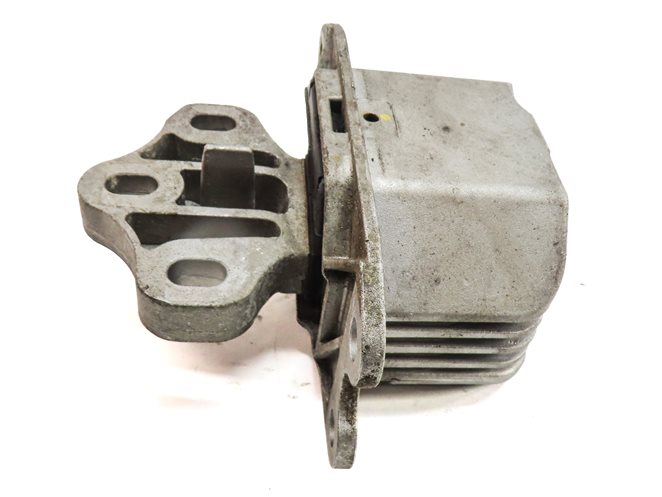 Thumbnail 3: 2017 BMW X1 (F48) 2.0L (B46) ENGINE AUTOMATIC TRANSMISSION SUPPORT MOUNT