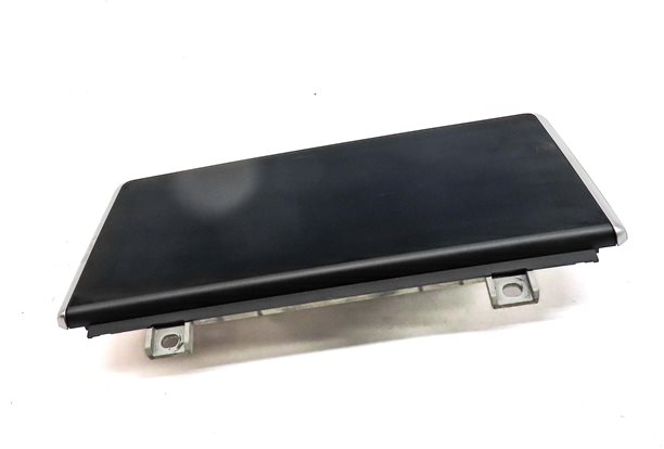 Thumbnail 5: 2016-2017 BMW X1 (F48) FRONT GPS NAVIGATION DISPLAY SCREEN
