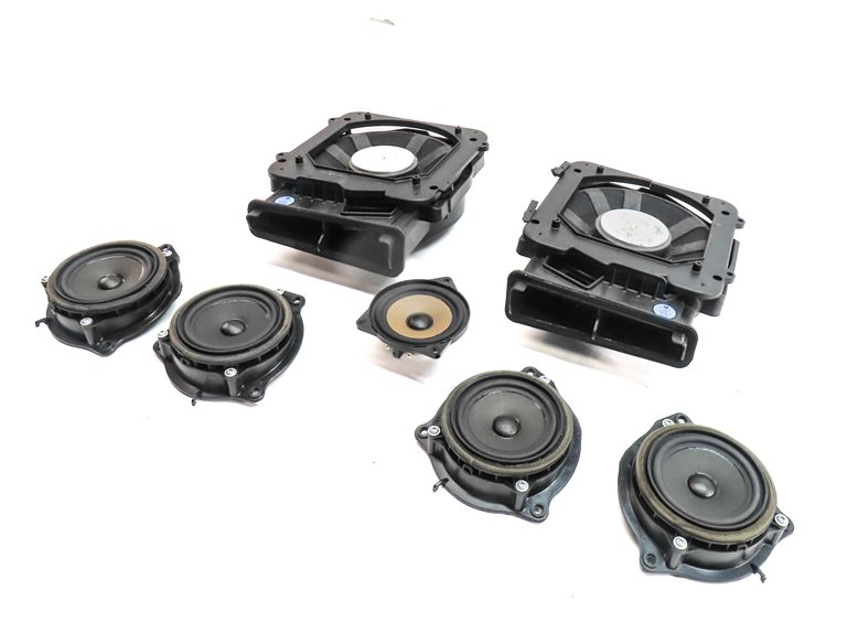 2017 BMW X1 (F48) RADIO STEREO AUDIO SOUND SYSTEM SUBWOOFER SPEAKER SET/7