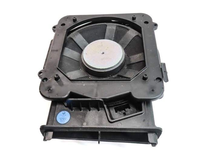 Thumbnail 4: 2017 BMW X1 (F48) RADIO STEREO AUDIO SOUND SYSTEM SUBWOOFER SPEAKER SET/7