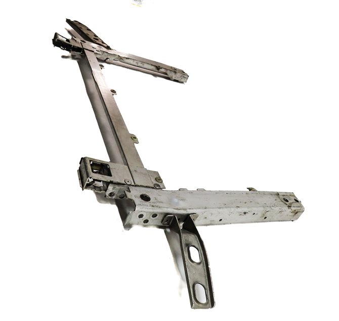 Thumbnail 3: 2016-2019 BMW X1 (F48) FRONT RADIATOR SUPPORT BAR BRACKET ASSEMBLY