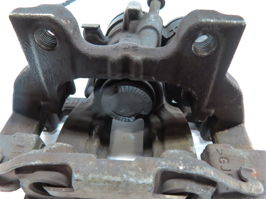 Thumbnail 8: 2016-2021 MINI COUNTRYMAN BMW X1 X2 228i (F39 F45 F48) REAR RIGHT BRAKE CALIPER