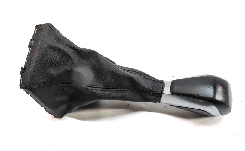 Thumbnail 6: 2017 BMW X1 (F48) AUTOMATIC TRANSMISSION SHIFT SHIFTER KNOB HANDLE w/BOOT