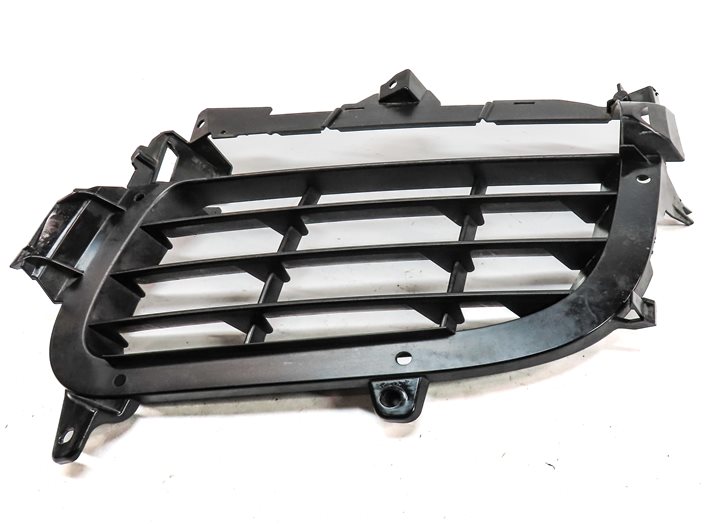 Thumbnail 2: 2008-2010 PORSCHE CAYENNE (957) FRONT LEFT DRIVER LOWER GRILLE END