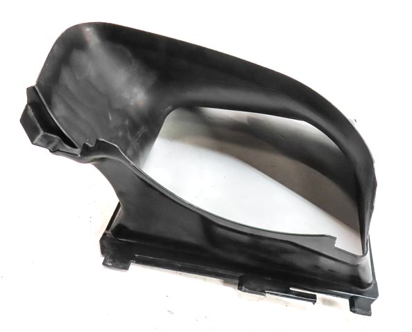 Thumbnail 2: 2008 PORSCHE CAYENNE (957) 4.8L TURBO FRONT RIGHT PASSENGER RADIATOR SHROUD