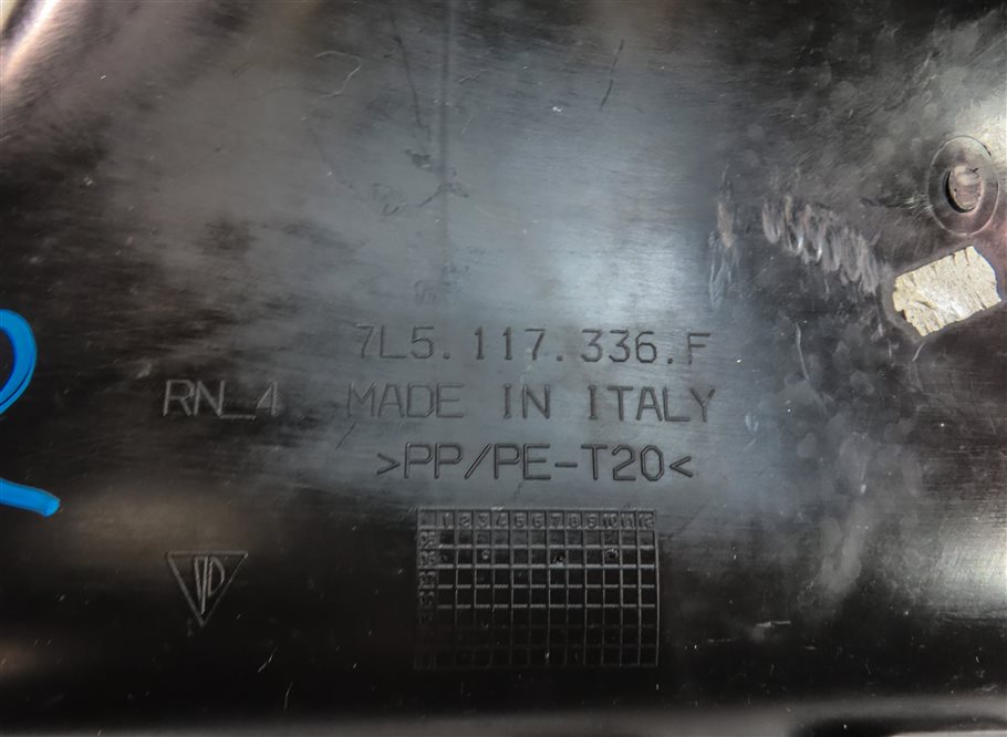 Thumbnail 7: 2008 PORSCHE CAYENNE (957) 4.8L TURBO FRONT RIGHT PASSENGER RADIATOR SHROUD