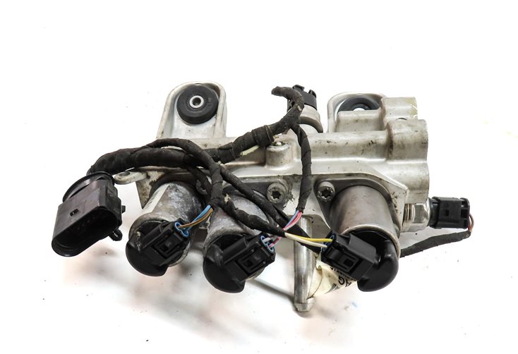 Thumbnail 6: 2008 PORSCHE CAYENNE (957) SUSPENSION LEVELING HYDRAULIC VALVE BLOCK