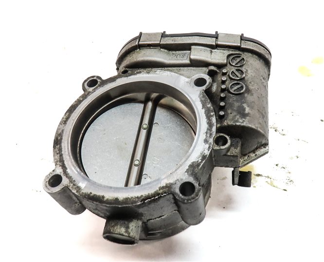 Thumbnail 5: 2008-2010 PORSCHE CAYENNE (957) 4.8L TWIN TURBO ENGINE THROTTLE BODY