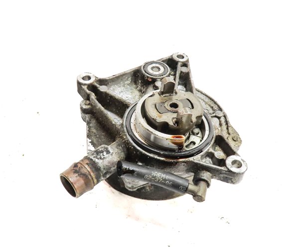 2008 PORSCHE CAYENNE (957) 4.8L TURBO (M48.51) ENGINE BRAKE VACUUM PUMP