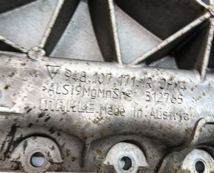 Thumbnail 11: 08-10 PORSCHE CAYENNE (957) 4.8L TWIN TURBO ENGINE UPPER MOTOR OIL FLUID PAN