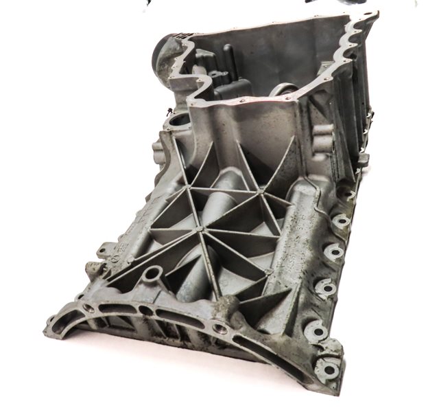 Thumbnail 6: 08-10 PORSCHE CAYENNE (957) 4.8L TWIN TURBO ENGINE UPPER MOTOR OIL FLUID PAN