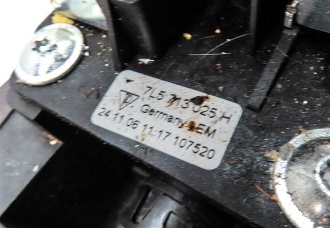 Thumbnail 8: 05-10 PORSCHE CAYENNE (955 957) AUTO TRANSMISSION FLOOR GEAR SHIFTER BOX & CABLE