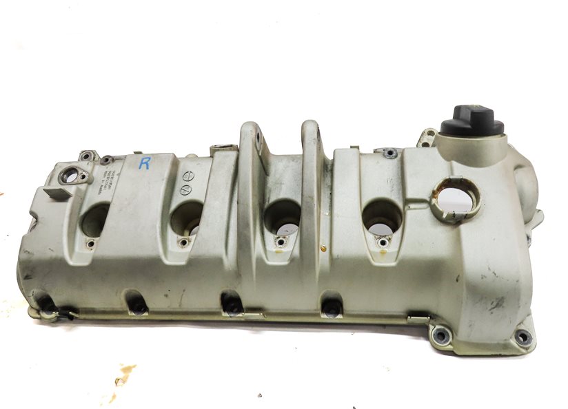 Thumbnail 5: 2008-2009 PORSCHE CAYENNE (957) 4.8L TWIN TURBO ENGINE RIGHT VALVE COVER