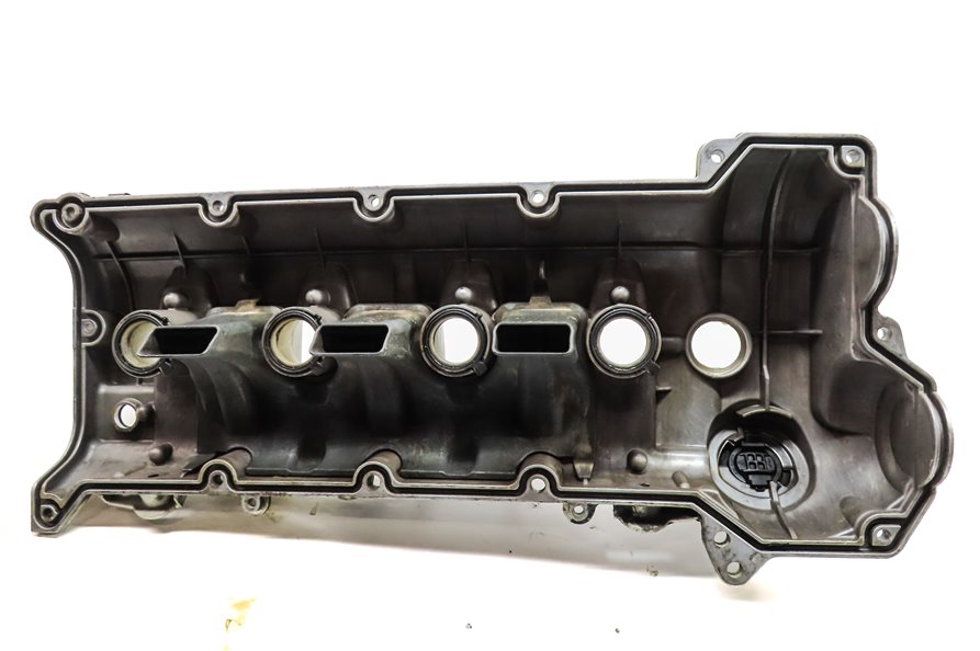 Thumbnail 6: 2008-2009 PORSCHE CAYENNE (957) 4.8L TWIN TURBO ENGINE RIGHT VALVE COVER