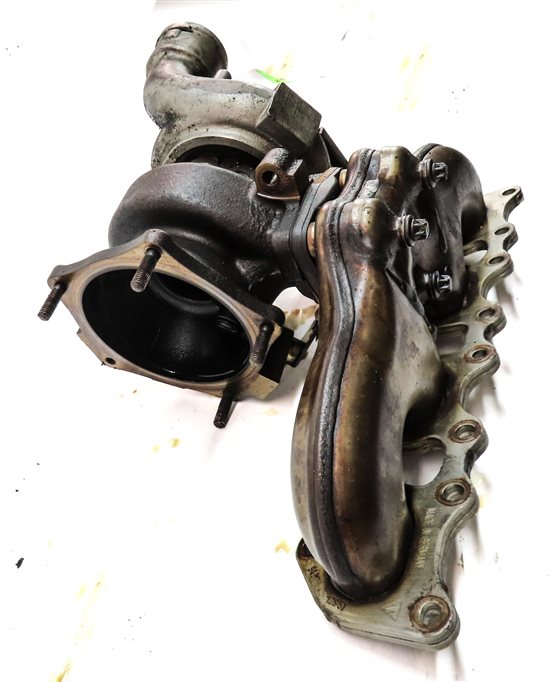 Thumbnail 4: 2008-2018 PORSCHE CAYENNE (957 958) 4.8L TURBO ENGINE LEFT TURBOCHARGER