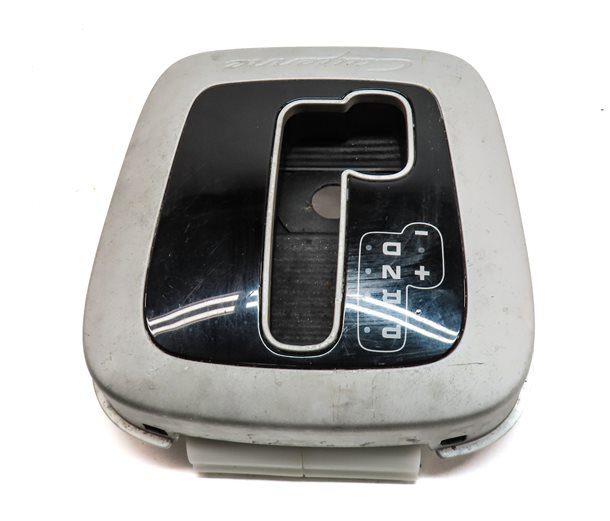Thumbnail 4: 2008 PORSCHE CAYENNE (957) AUTOMATIC TRANSMISSION GEAR SHIFT INDICATOR TRIM