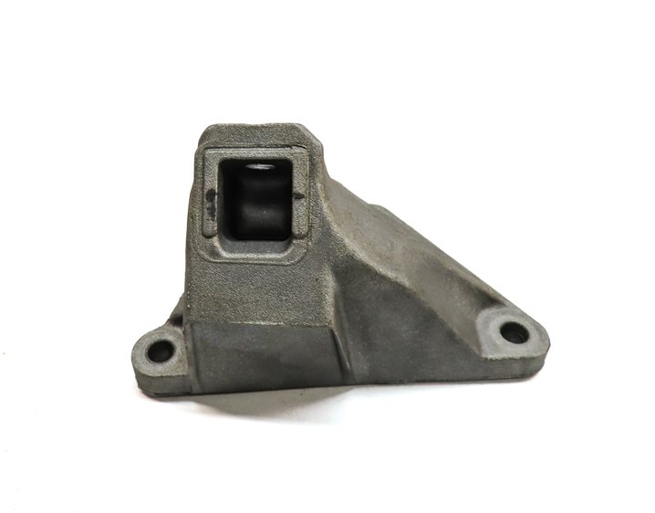 Thumbnail 4: 2015 BMW 750LI (F01) 4.4L (N63) ENGINE MOTOR SUPPORT MOUNT BRACKET SET/2