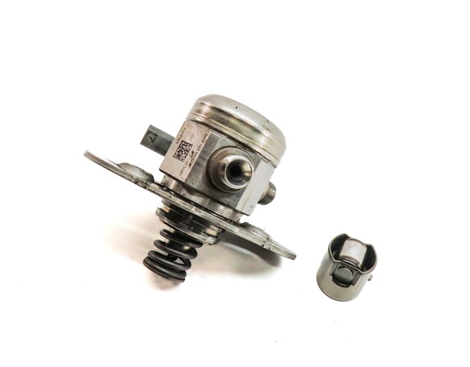 12-19 BMW 5 6 7 M5 M6 X5 X6 (F06 F10 F15 F16 F85) 4.4L HIGH PRESSURE FUEL PUMP