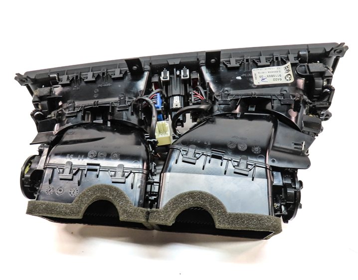 Thumbnail 4: 15 BMW 750LI (F01) FRONT CENTER DASH HEAT AIR AC DUAL VENT w/HAZARD LOCK SWITCH