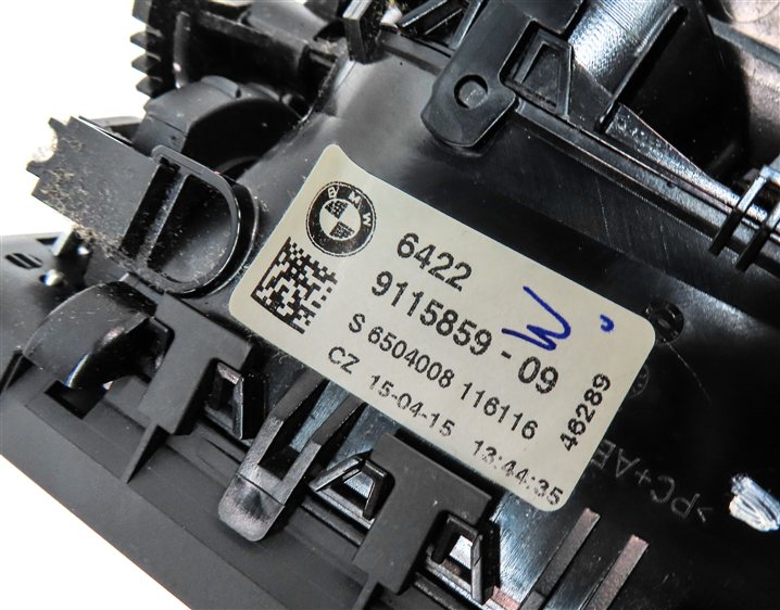 Thumbnail 5: 15 BMW 750LI (F01) FRONT CENTER DASH HEAT AIR AC DUAL VENT w/HAZARD LOCK SWITCH