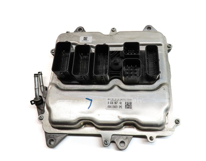 Thumbnail 2: 2015 BMW 750LI (F01) 4.4L (N63) ENGINE CAS4 DME IMMOBILIZER MODULE KEY SET/5