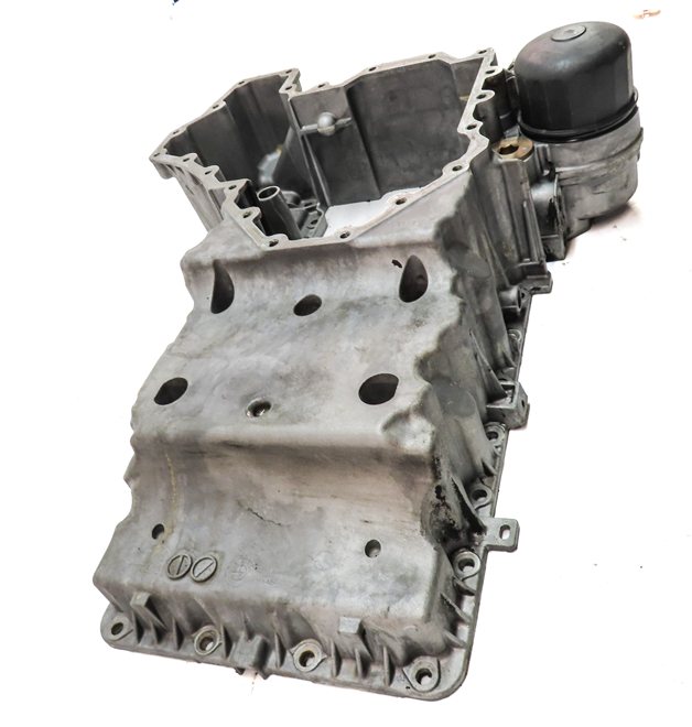 Thumbnail 4: 09-19 BMW 550i 550iGT 650i 750i F01 F07 F10 RWD 4.4L N63 UPPER ENGINE OIL PAN