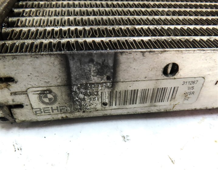 Thumbnail 4: 10-19 BMW 535i 550i 640i 740i 750i 760i (F01 F07 F10) ENGINE OIL COOLER RADIATOR