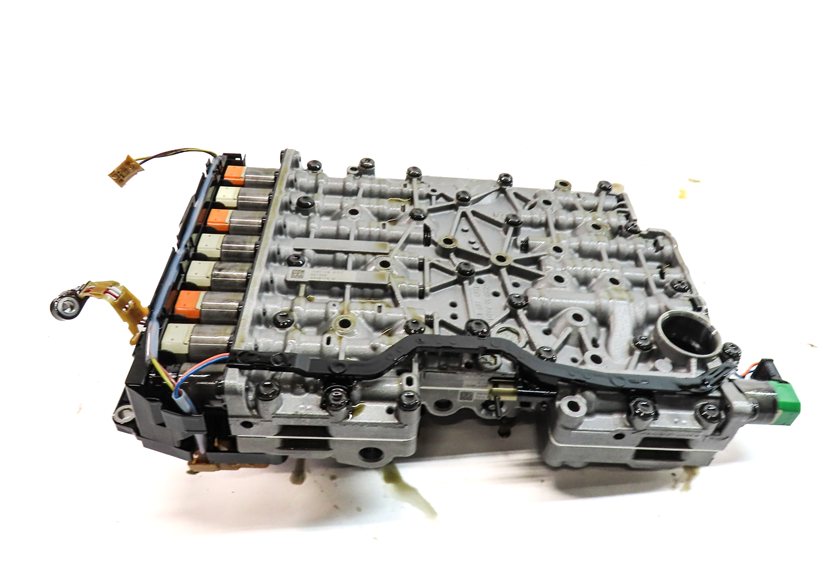 Thumbnail 10: 13-19 BMW 550i 650i 750i (F01 F02 F10) 8HP70 TRANSMISSION VALVE BODY MECHATRONIC