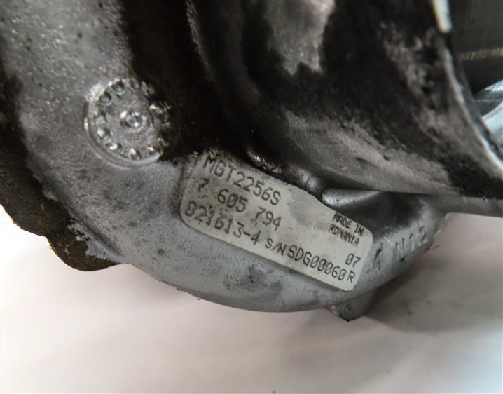 Thumbnail 5: 2013-2019 BMW 550i 550iGT 650i 750i X5 X6 4.4L N63 ENGINE RIGHT TURBOCHARGER