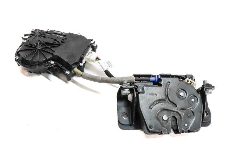 2014 BMW X3 (F25) REAR TRUNK LIFTGATE HATCH LID LOCK LATCH ACTUATOR w/SOFT CLOSE