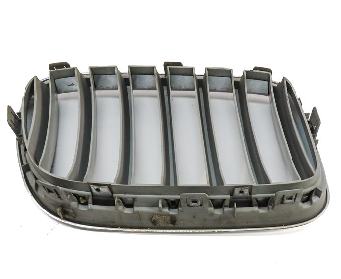 Thumbnail 5: 2013-2017 BMW X3 (F25) FRONT LEFT & RIGHT HOOD VENT TRIM GRILLE SET/2