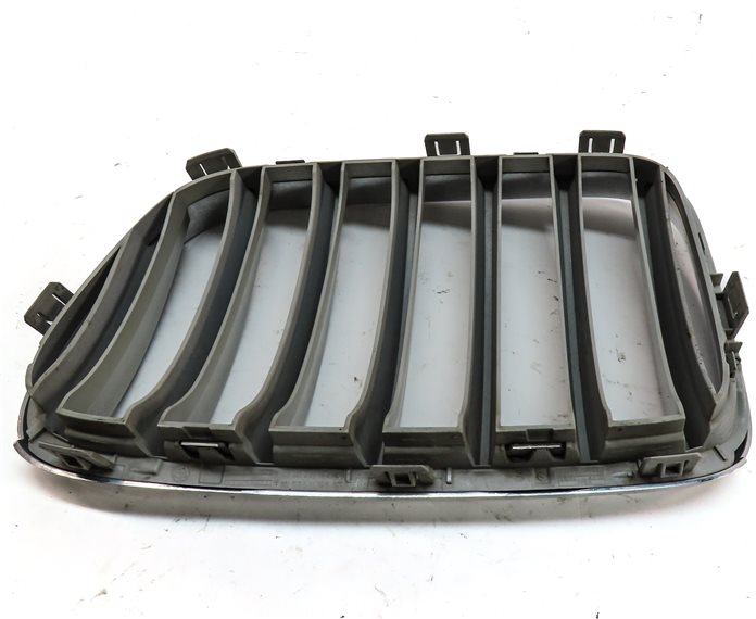 Thumbnail 8: 2013-2017 BMW X3 (F25) FRONT LEFT & RIGHT HOOD VENT TRIM GRILLE SET/2