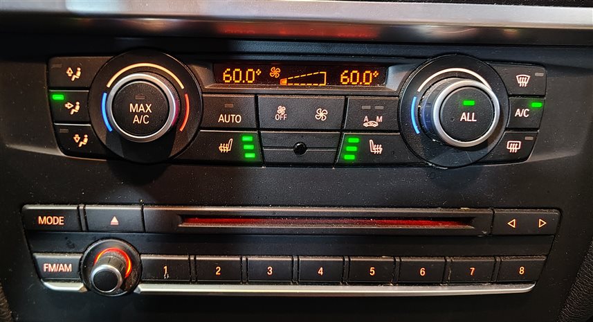 Thumbnail 2: 11-14 BMW X3 (F25) FRONT HEATER A/C TEMPERATURE CLIMATE CONTROL w/ HEATED SEAT