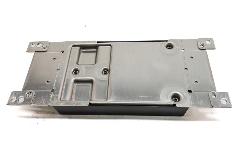 Thumbnail 5: 2014 BMW X3 (F25) TELEMATICS COMMUNICATION CONTROL MODULE