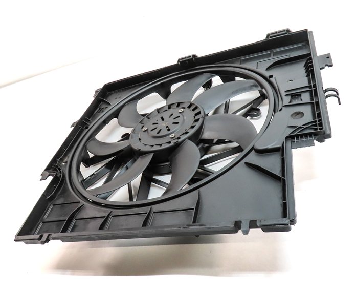 Thumbnail 2: 13-18 BMW X3 X4 (F25 F26) 2.0L N20 TURBO ENGINE RADIATOR COOLING FAN w/ SHROUD