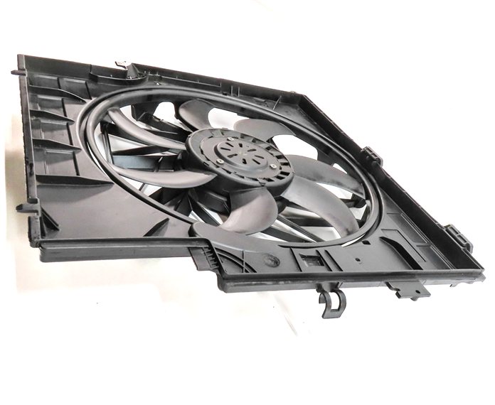 Thumbnail 3: 13-18 BMW X3 X4 (F25 F26) 2.0L N20 TURBO ENGINE RADIATOR COOLING FAN w/ SHROUD