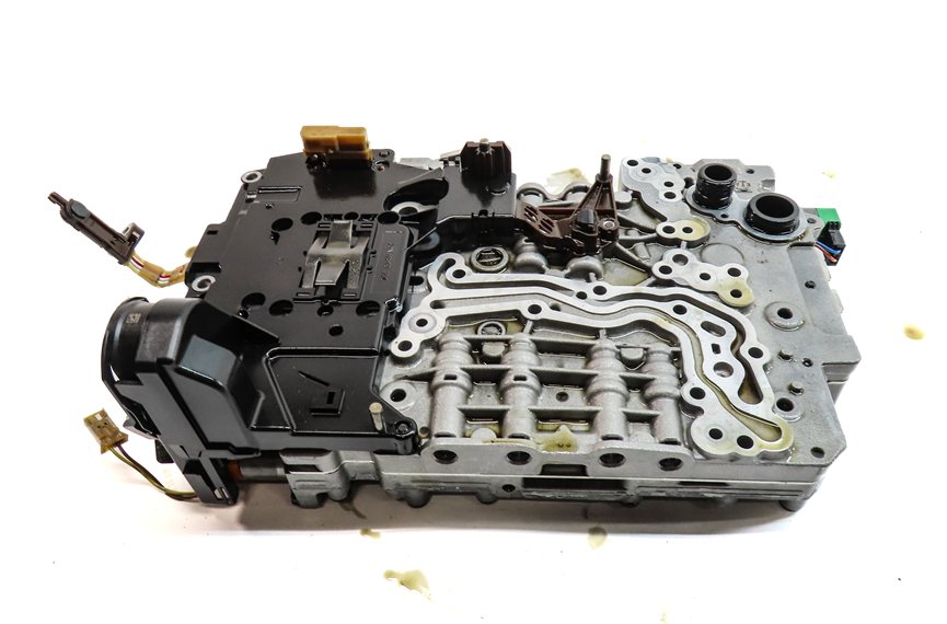 Thumbnail 10: 14 BMW 328i 328iGT X3 F25 F30 F34 2.0L 8HP45 A/T VALVE BODY w/HYDRAULIC OIL PUMP
