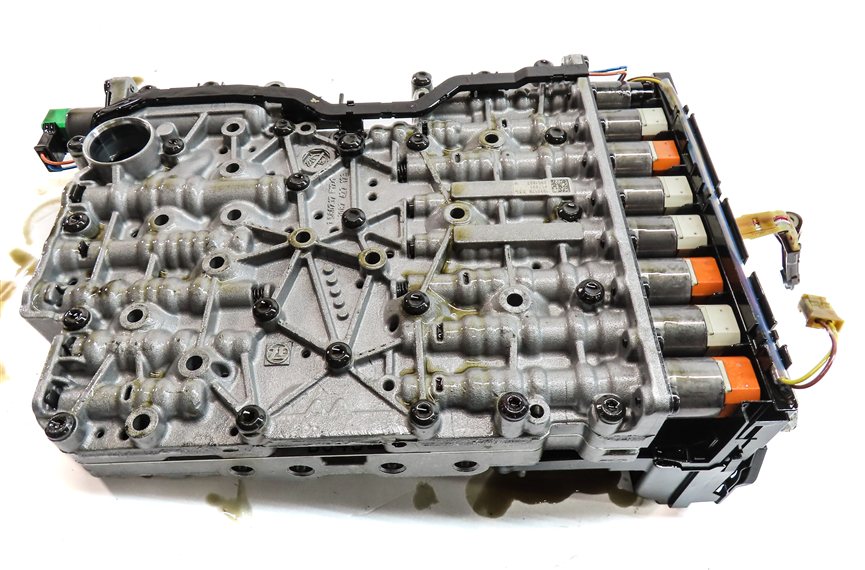 Thumbnail 12: 14 BMW 328i 328iGT X3 F25 F30 F34 2.0L 8HP45 A/T VALVE BODY w/HYDRAULIC OIL PUMP