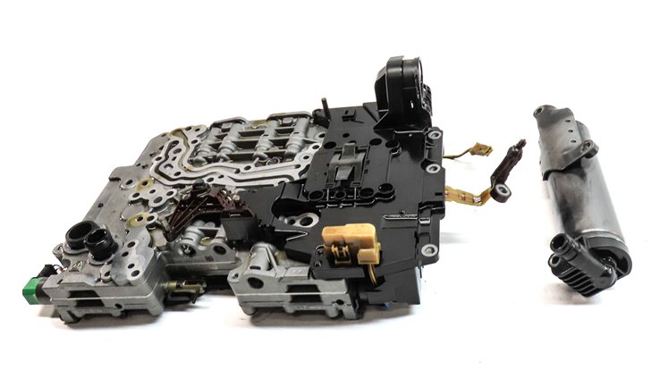 Thumbnail 2: 14 BMW 328i 328iGT X3 F25 F30 F34 2.0L 8HP45 A/T VALVE BODY w/HYDRAULIC OIL PUMP