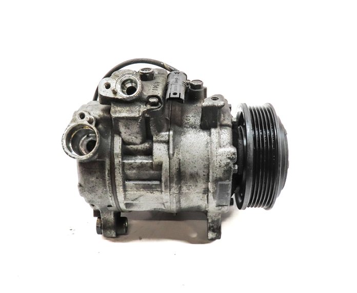 Thumbnail 3: 2013-2018 BMW X3 X4 (F25 F26) 28dX / 28iX - 2.0L ENGINE A/C COMPRESSOR PUMP
