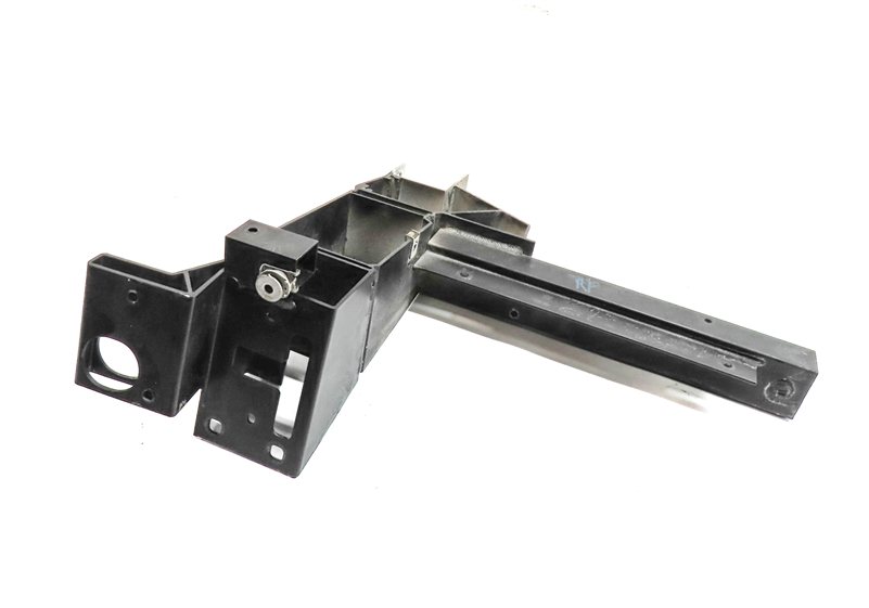 2014 BMW X3 (F25) 2.0L (N20) ENGINE RIGHT PASSENGER RADIATOR SUPPORT BRACKET