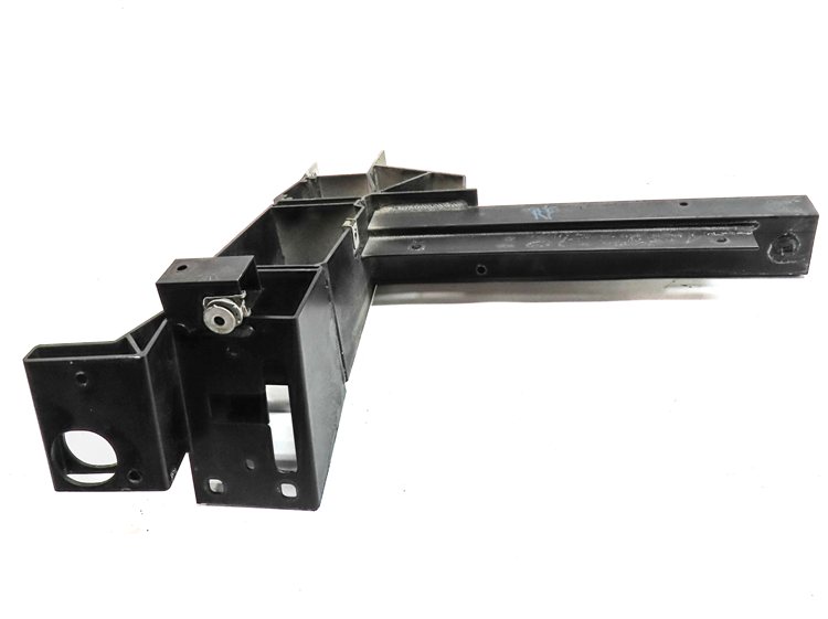 Thumbnail 2: 2014 BMW X3 (F25) 2.0L (N20) ENGINE RIGHT PASSENGER RADIATOR SUPPORT BRACKET